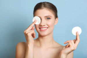 The Ultimate Guide to Skincare: Building a Routine That Works for You