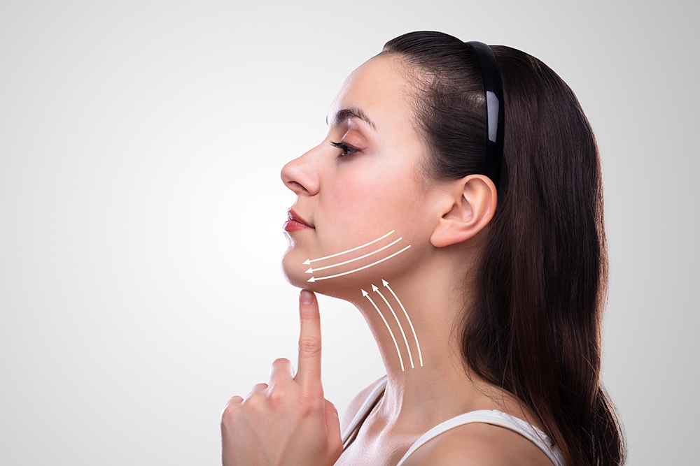 Contouring Your Jawline: Creating Definition and Dimension for a Sculpted Look