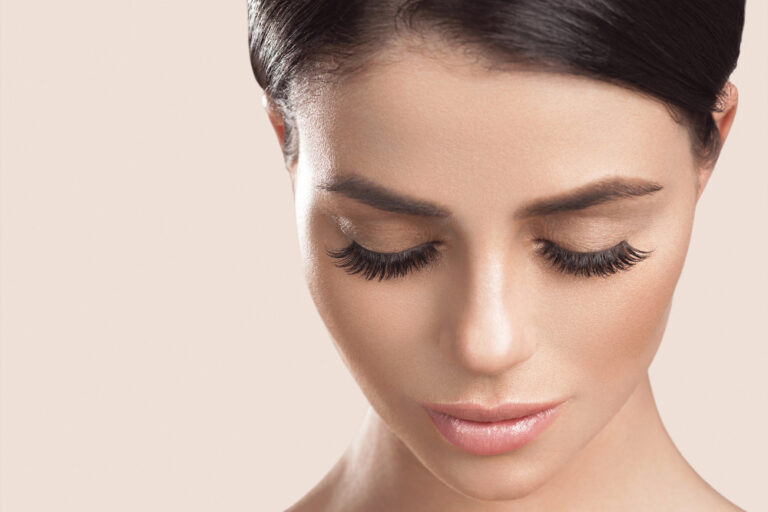 Best False Eyelashes in Dubai and the UAE: Top Easy-Apply Styles for Beginners